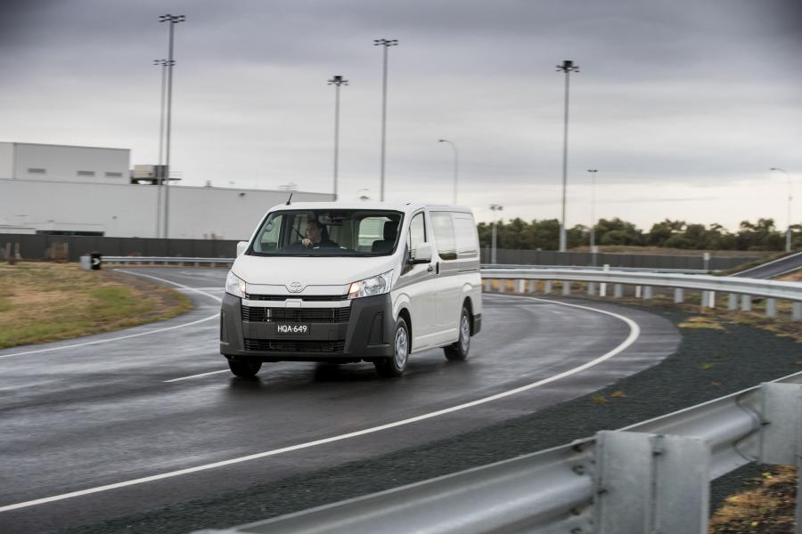  Toyota Hiace LWB Van Accessorized 2019 года  (AU) (фото 3 из 3)